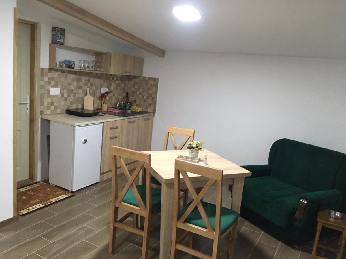 גורני מילנובץ Mia Apartmani - Novoizgradjeni Objekat מראה חיצוני תמונה