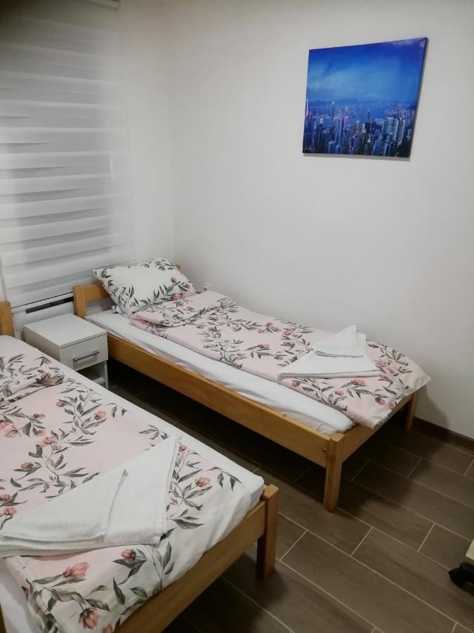 גורני מילנובץ Mia Apartmani - Novoizgradjeni Objekat מראה חיצוני תמונה